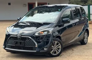 Toyota Sienta 2019 Black