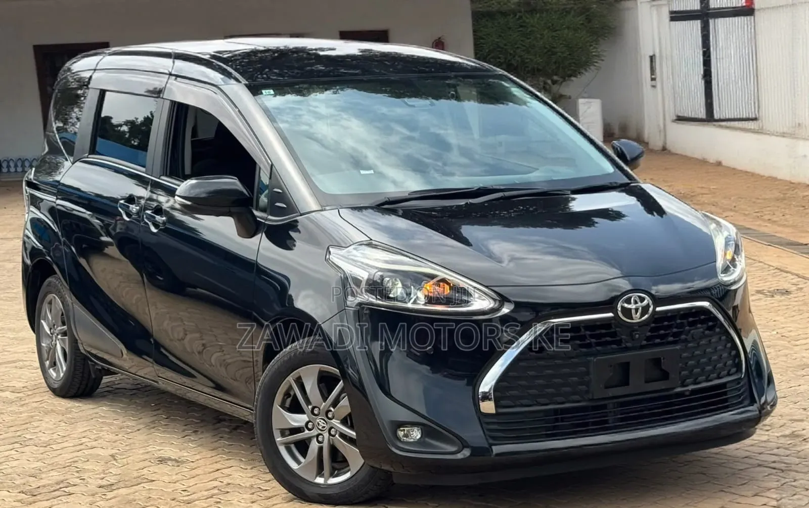 Toyota Sienta 2019 Black