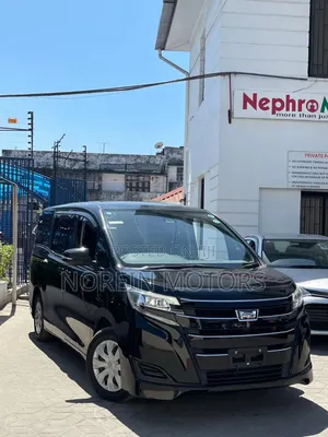 Toyota Noah 2020 Matt Black