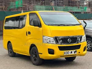 Nissan NV200 2013 Yellow