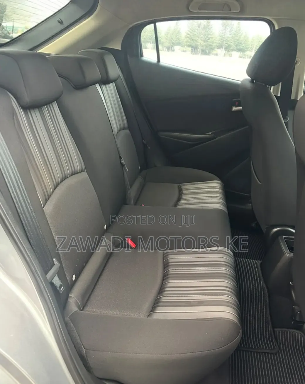 Mazda Demio 2019 Silver