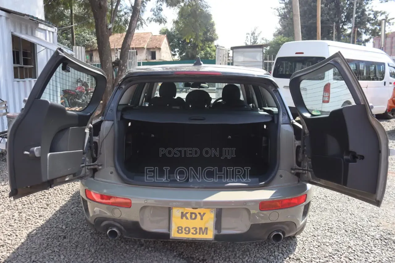 Mini Cooper 2018 Beige