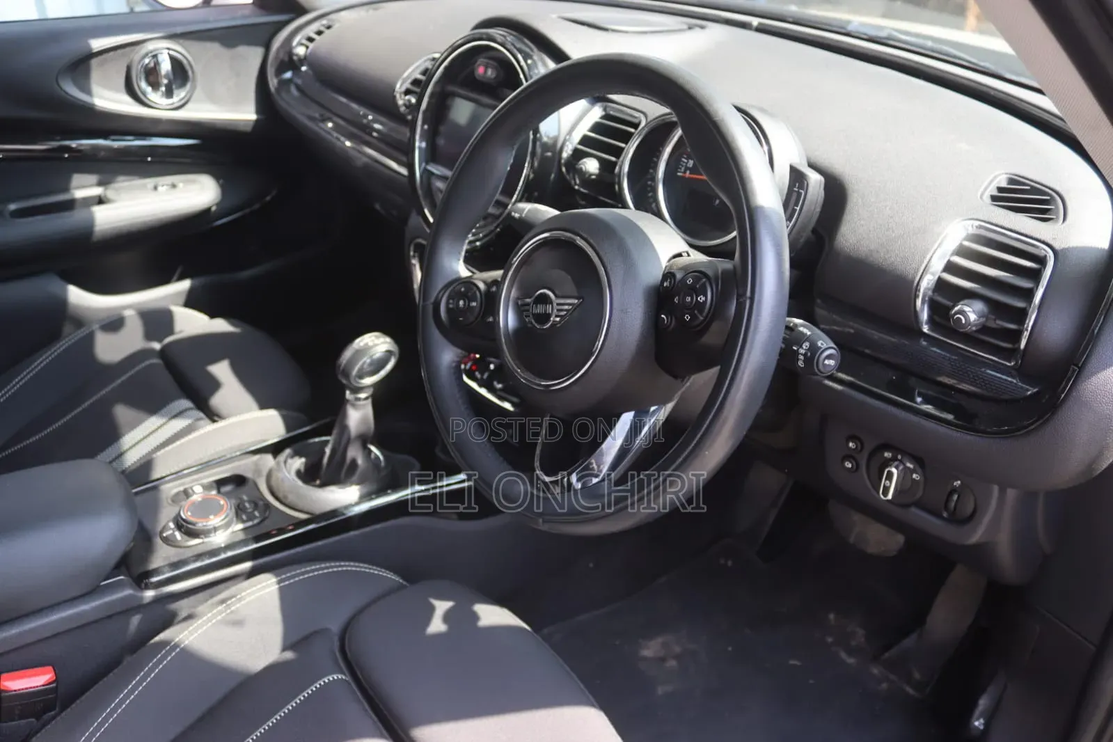 Mini Cooper 2018 Beige