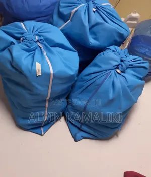 Spin-It Laundromat, Sofa / House Cleaning Pest Control