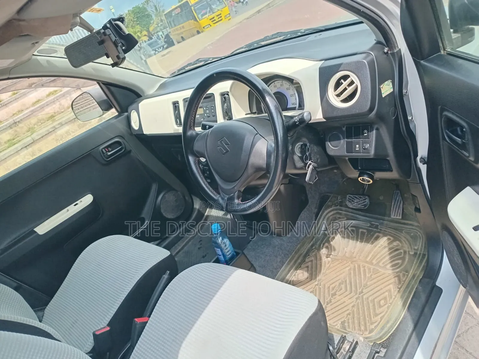 Suzuki Alto 2017 Silver