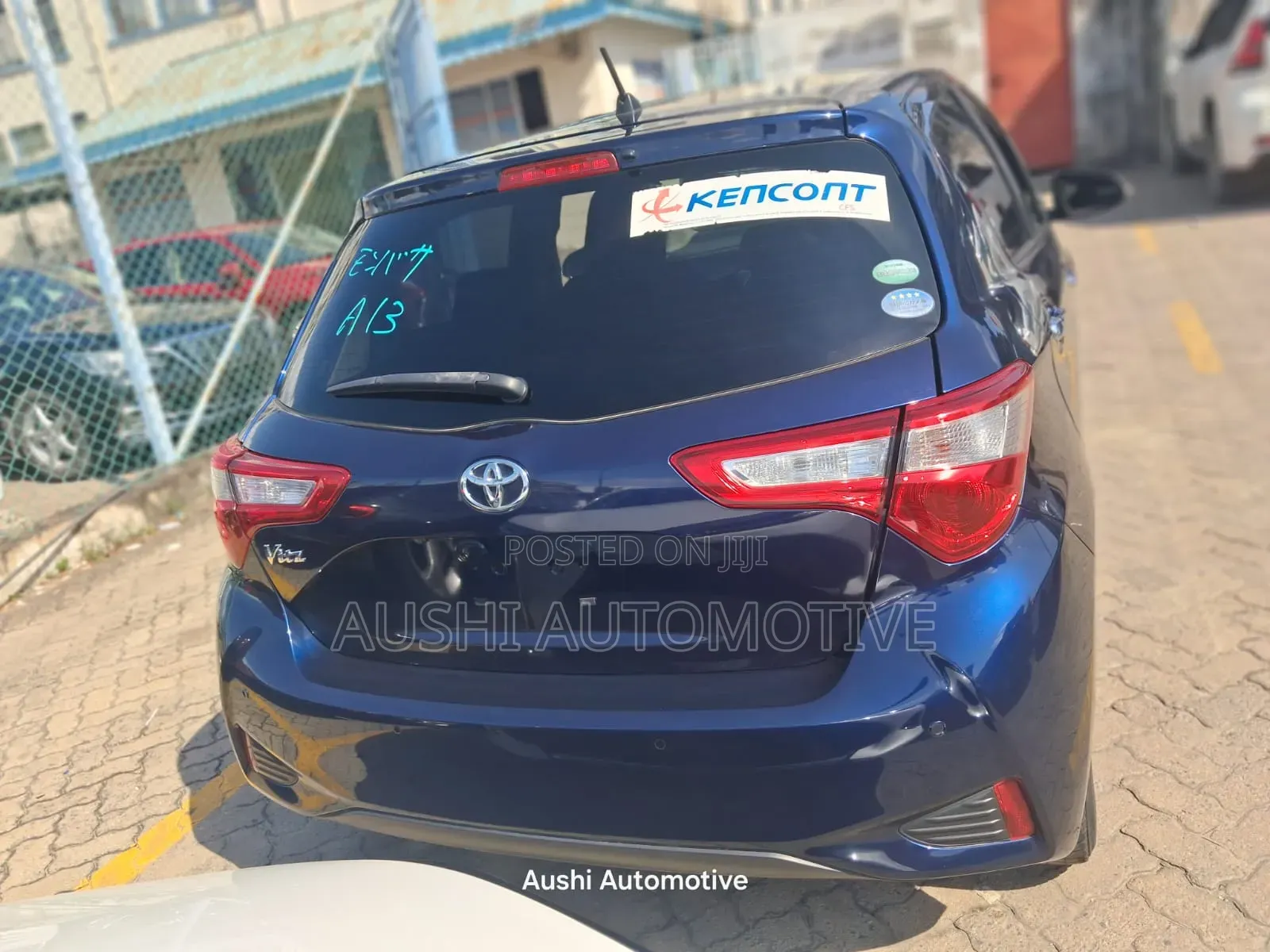 Toyota Vitz 2018 Blue