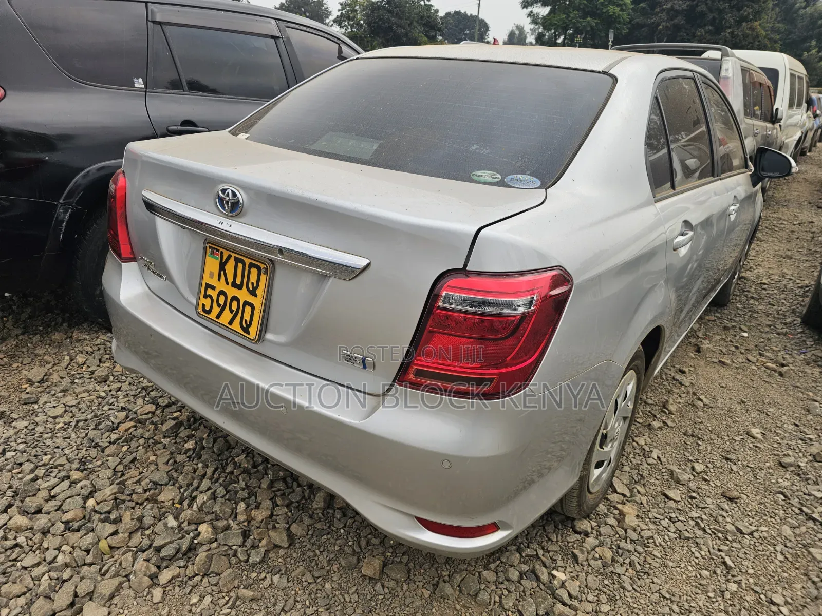 Toyota Axio 2019 Silver