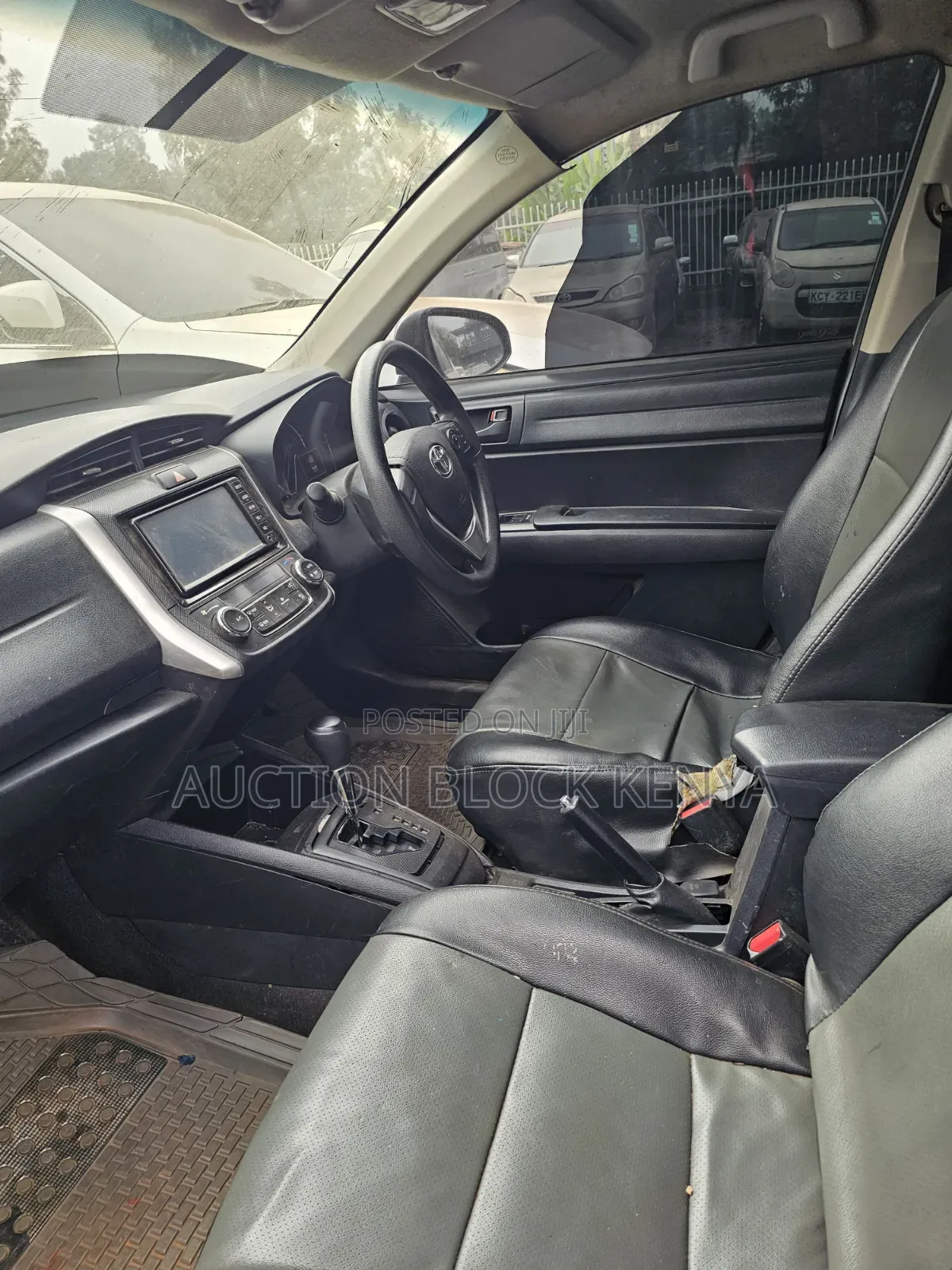 Toyota Axio 2019 Silver