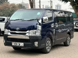 Toyota HiAce 2014 Blue