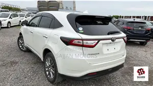 Toyota Harrier 2.0 2019 White