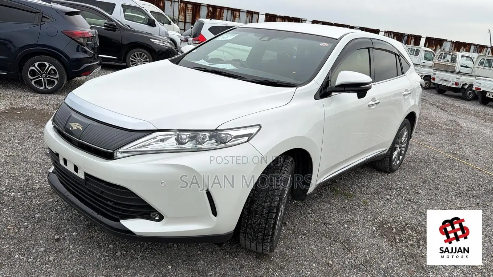 Toyota Harrier 2.0 2019 White