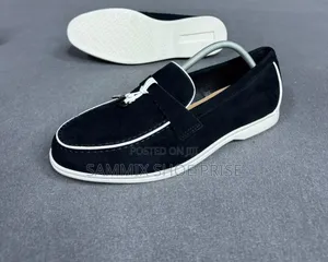 Summer Walks Casuals