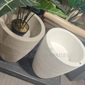 Self Watering Planter