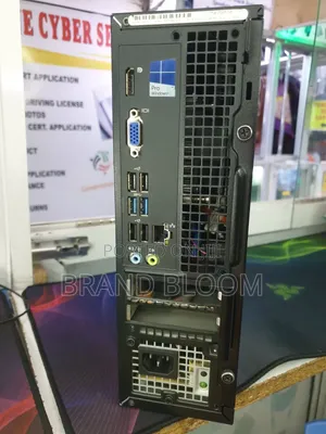 Desktop Computer Dell OptiPlex 3020 4GB Intel Core i7 HDD 500GB