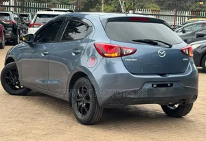 Mazda Demio 2016 Blue
