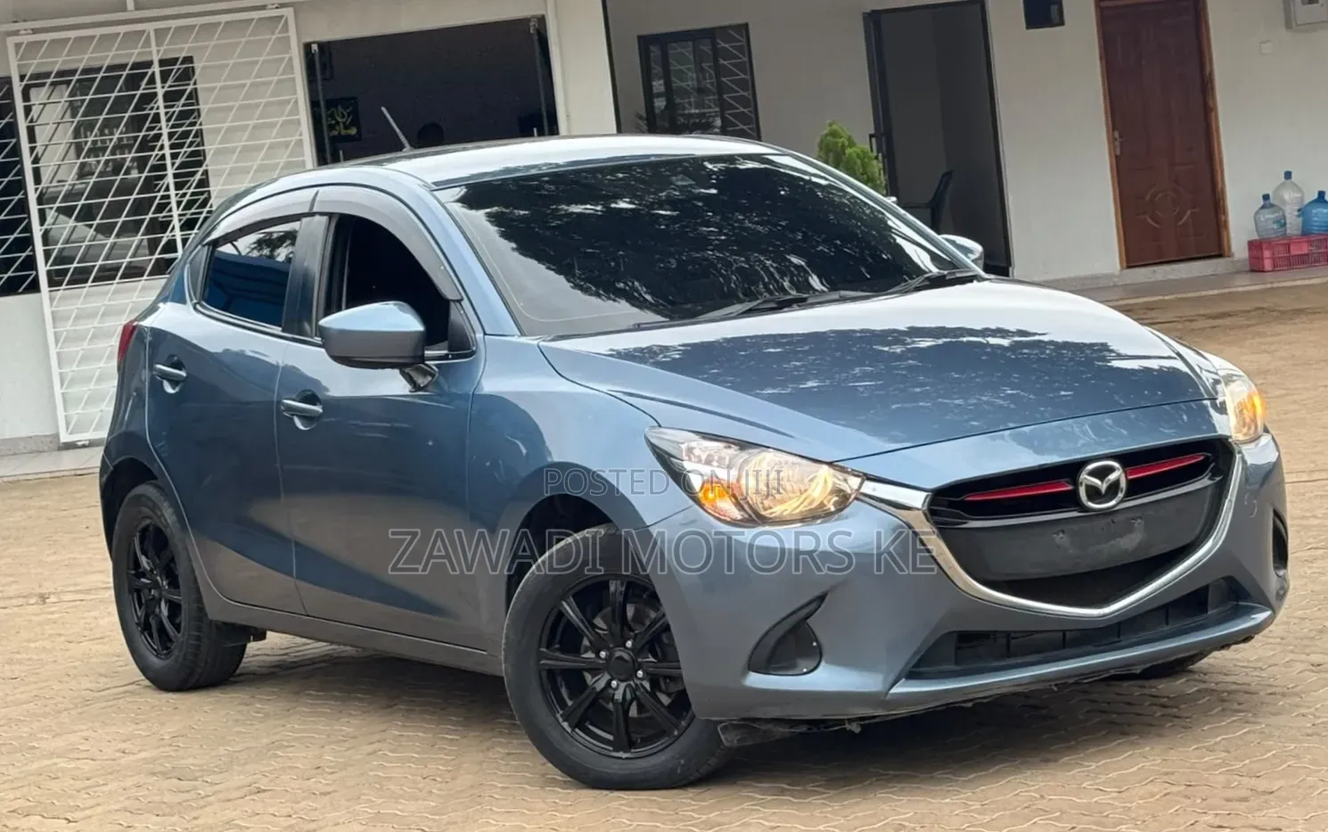 Mazda Demio 2016 Blue