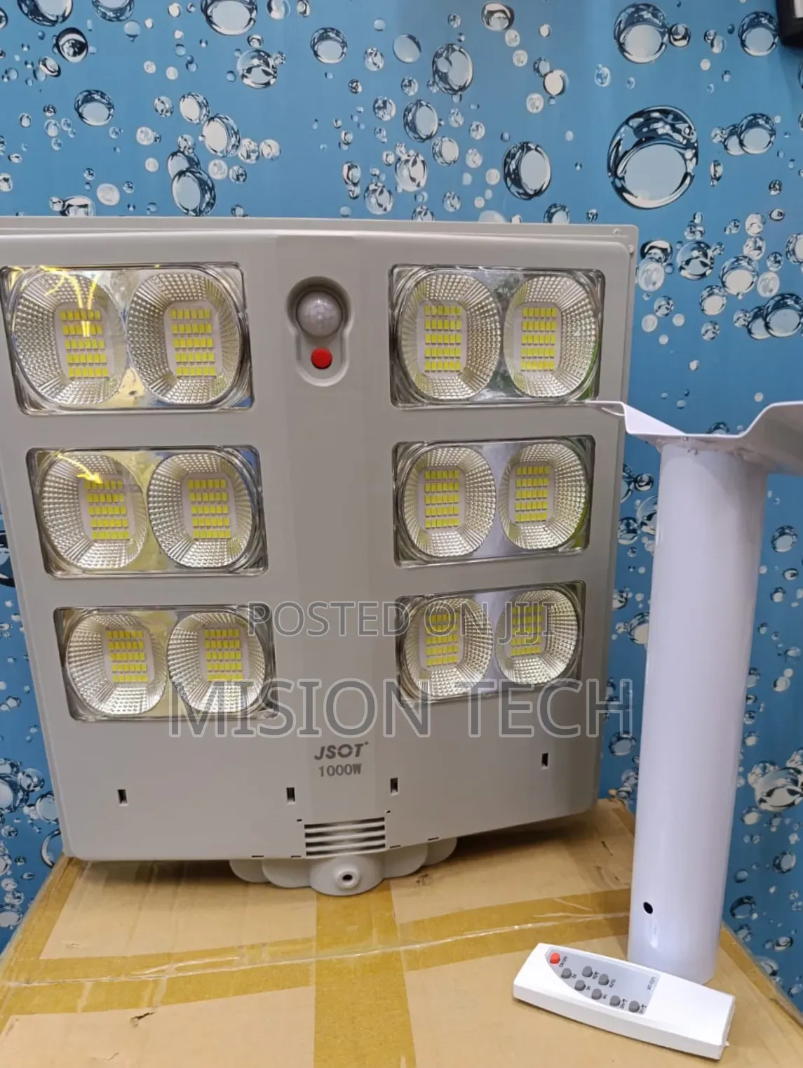JSOT 1000W Solar Street Light With Pole 
