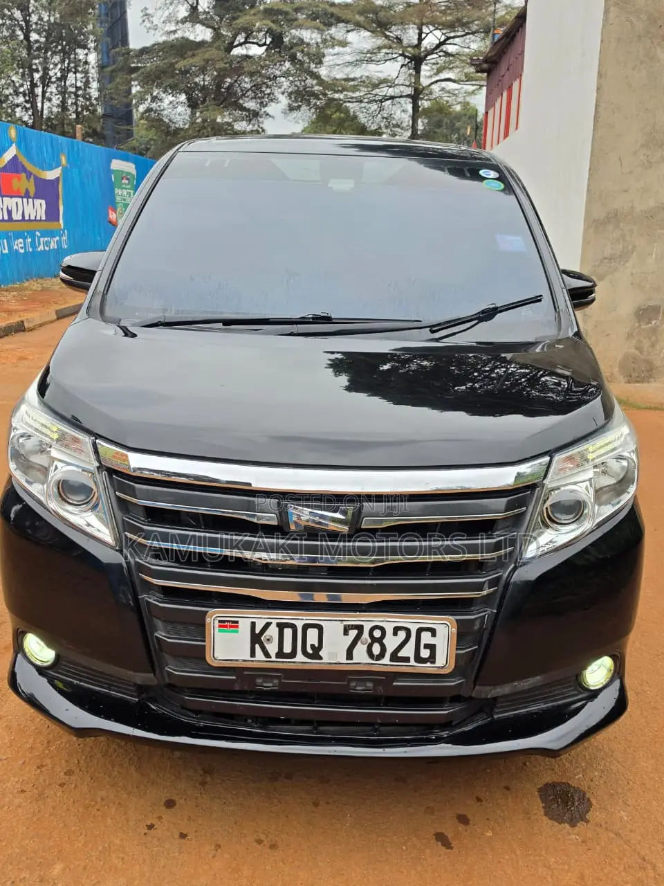 Toyota Noah 2016 Black
