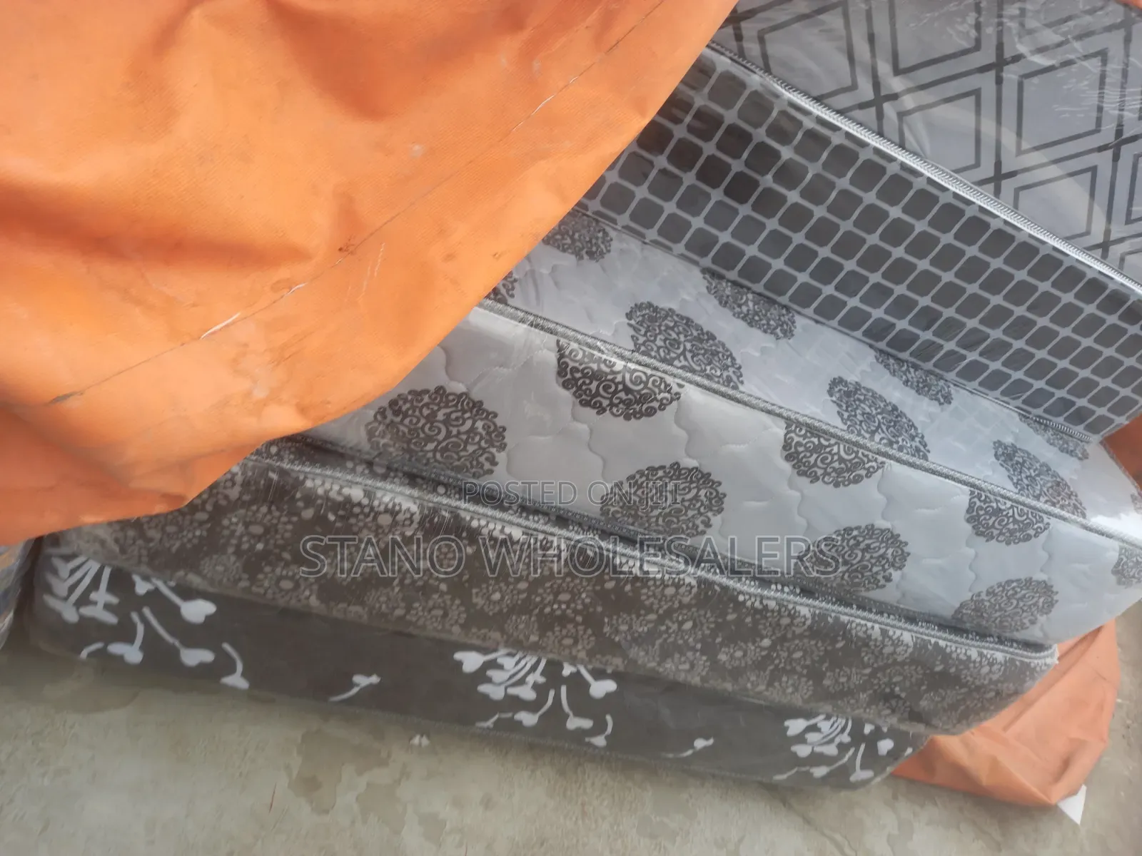 12 Inches 4*6 Mattress Plain Quilted