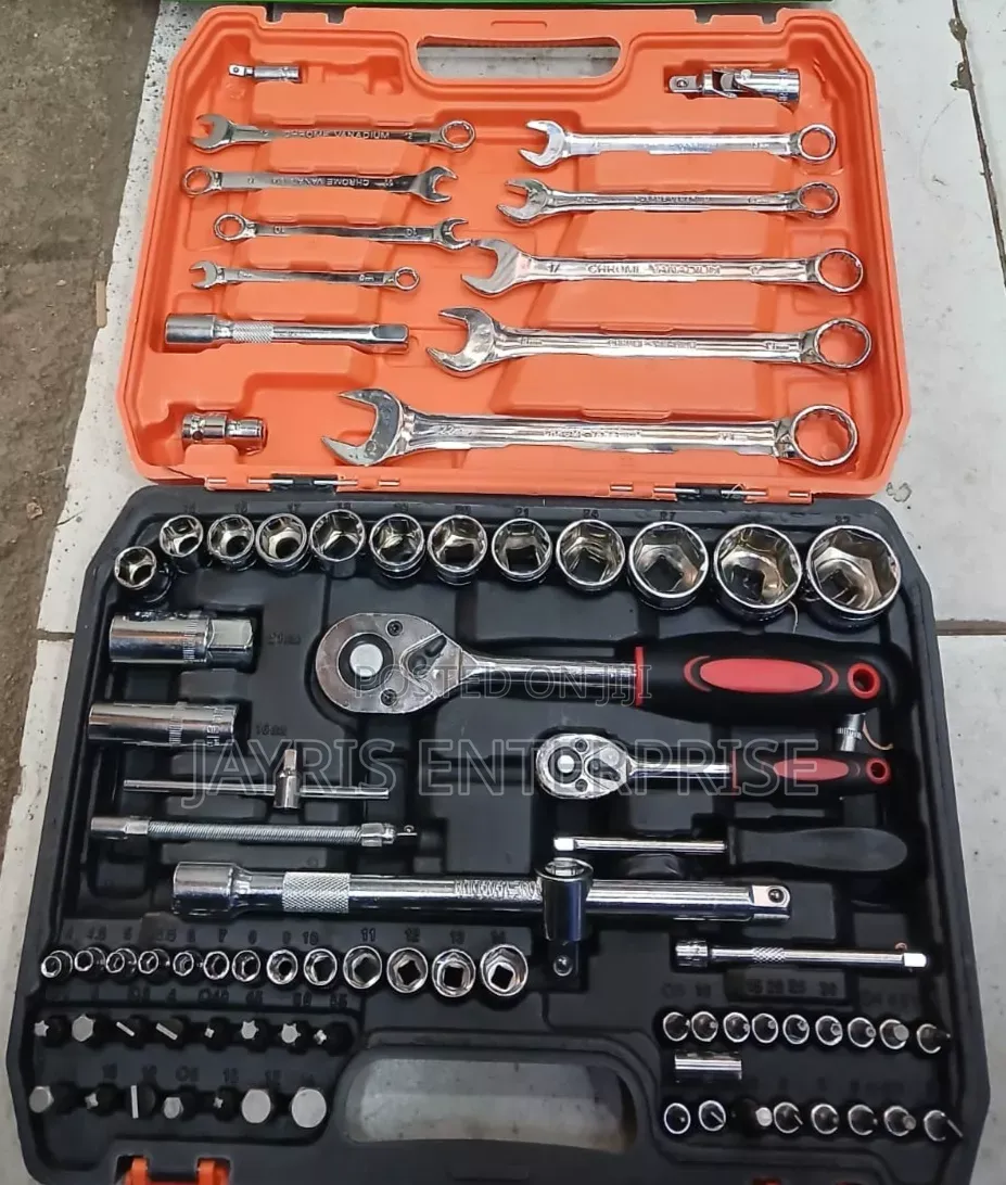 Socket Spanner Set