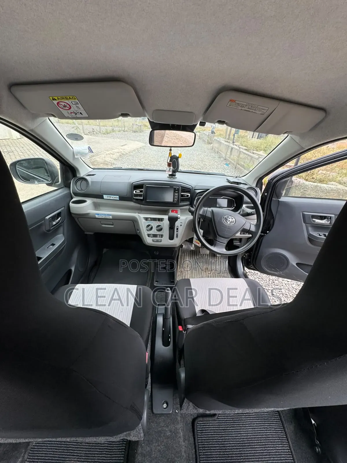 Toyota Pixis 2018 Black