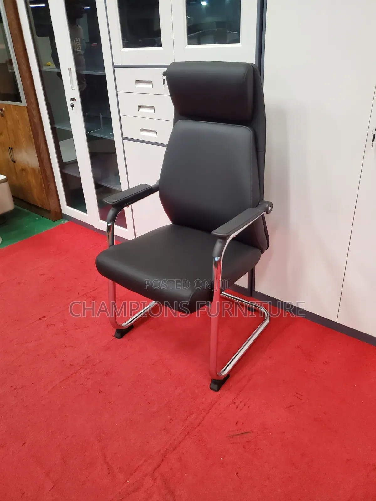Executive Leather Cantilever Chair With Headrest