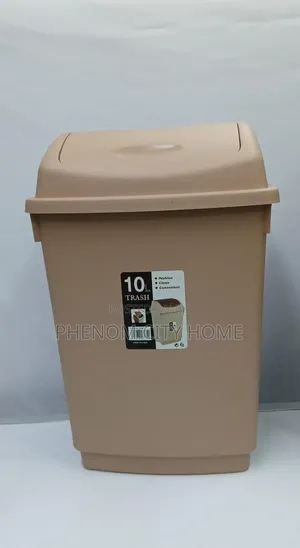 10L Plastic Trash Bin Available