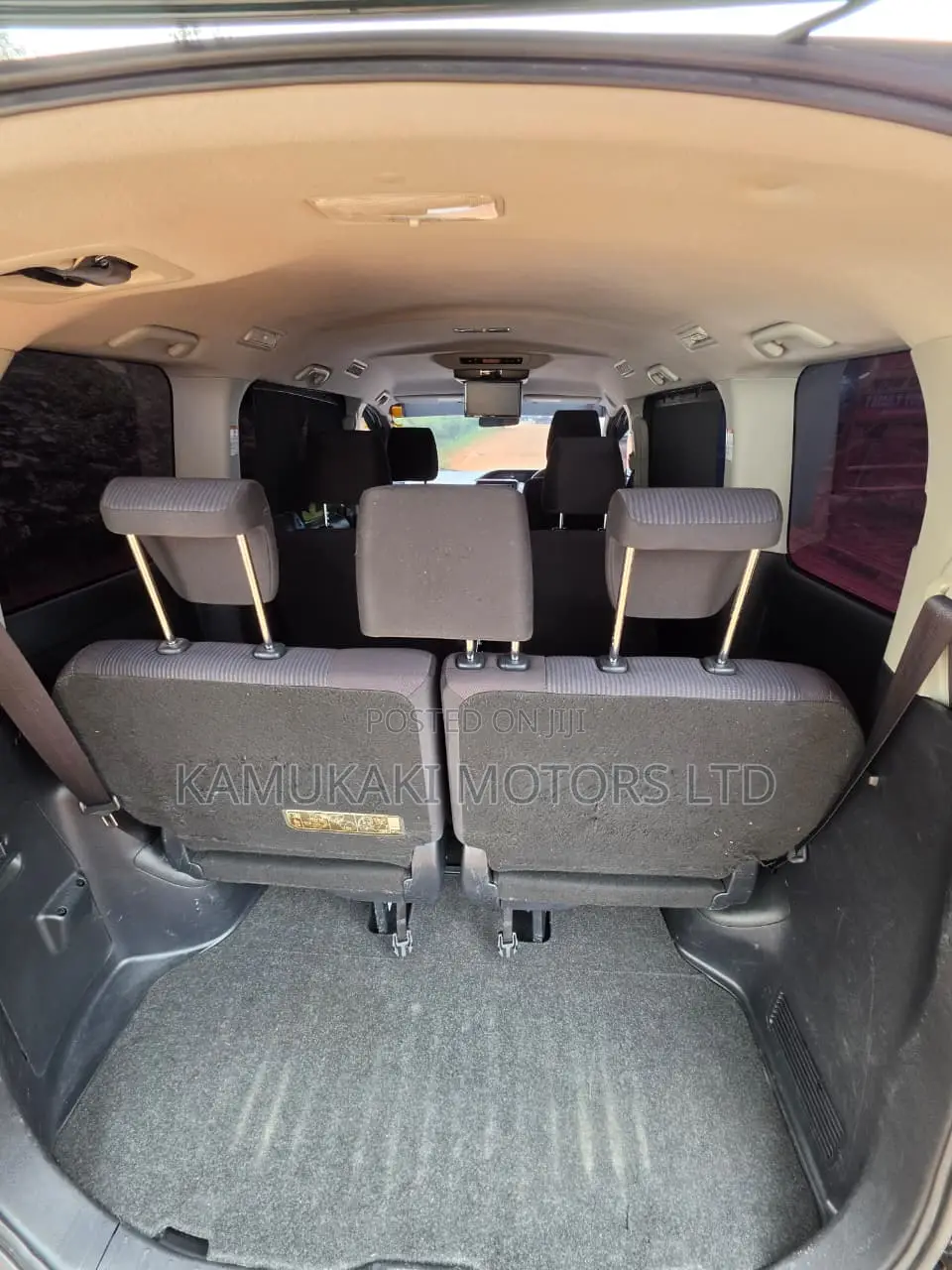 Toyota Noah 2016 Black