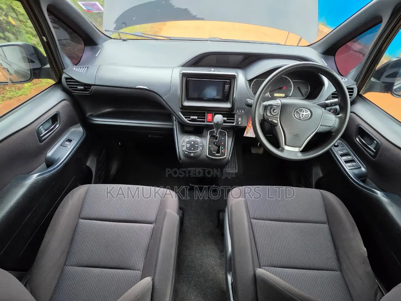 Toyota Noah 2016 Black