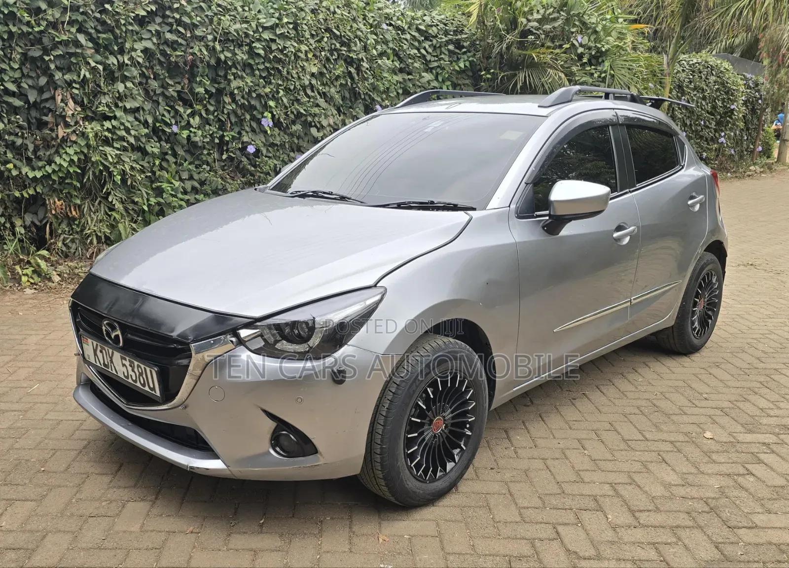 Mazda Demio 2015 Silver