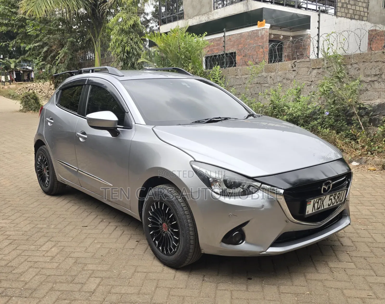 Mazda Demio 2015 Silver
