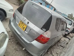 Honda Fit 2006 Silver
