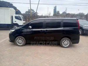 Toyota Noah 2017 Black