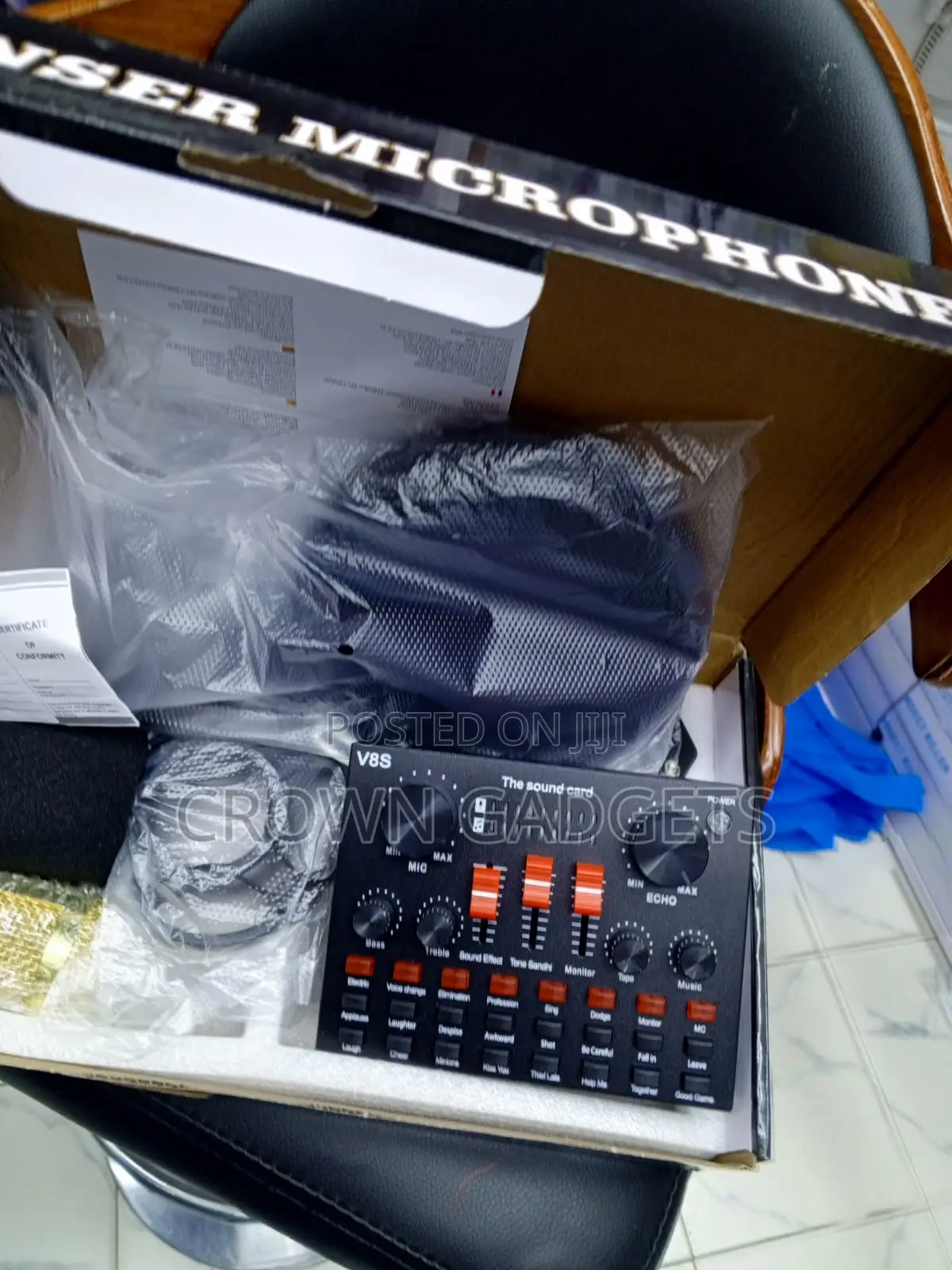BM800 Microphone Kit With V8 Audio Interface for YouTube