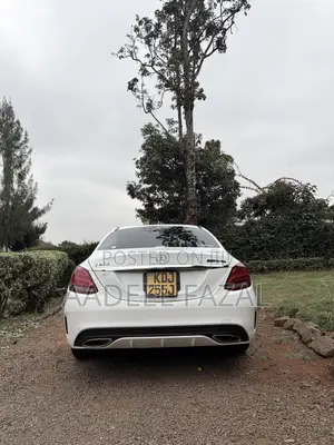 Mercedes-Benz C200 2015 White