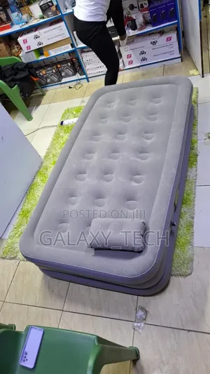 Intex Queensize Airbed(3×6)