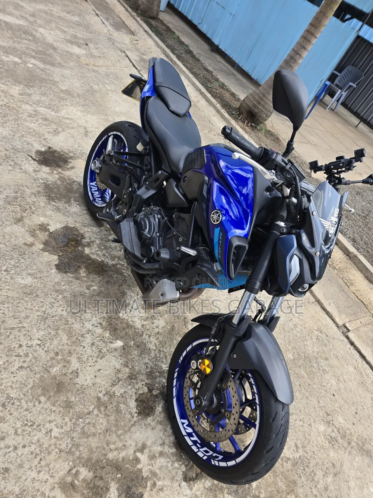 Yamaha 2022 Blue