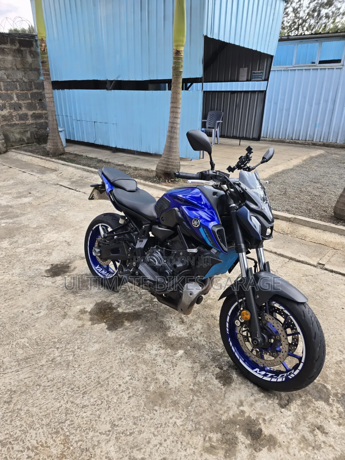 Yamaha 2022 Blue