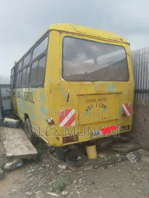 Isuzu Std 4240 1999 Yellow