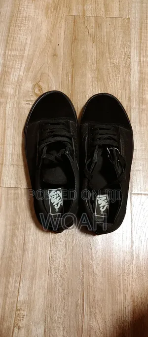 Vans Off the Wall - Black on Black