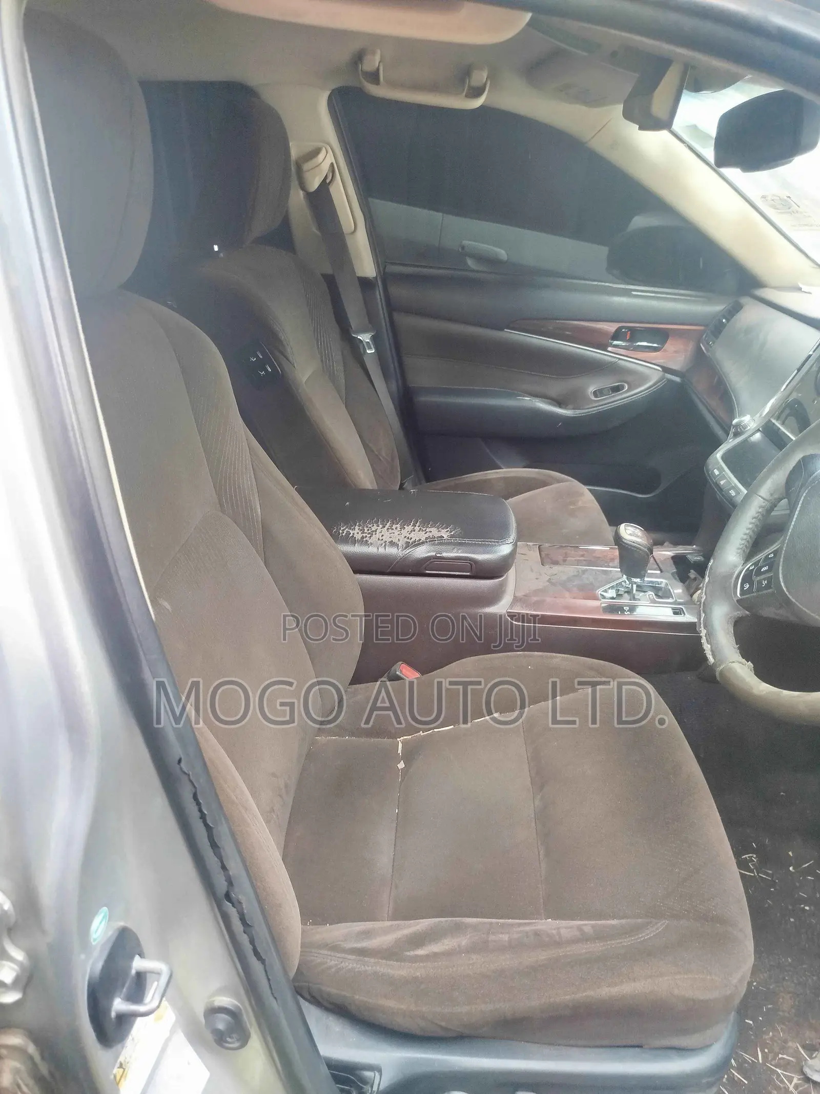 Toyota Crown 2013 Silver