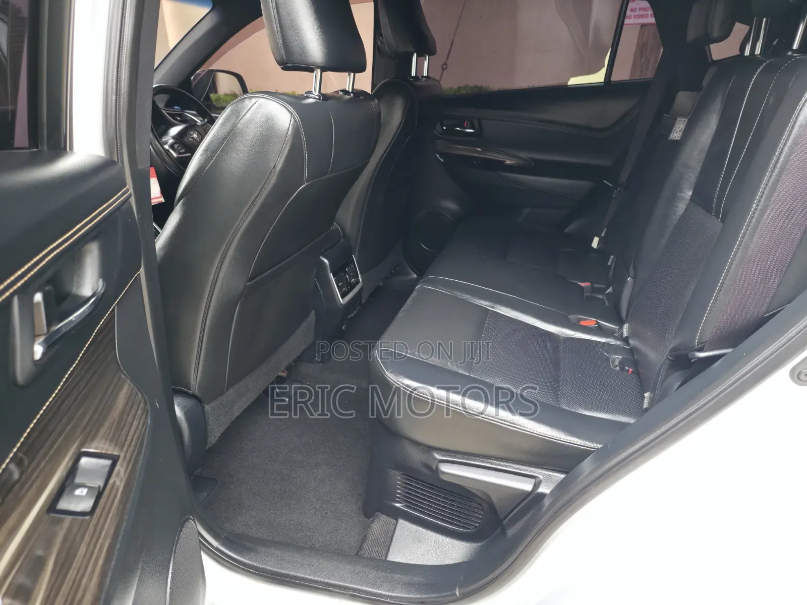 Toyota Harrier 2016 White