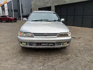 Toyota Corolla 1998 Silver