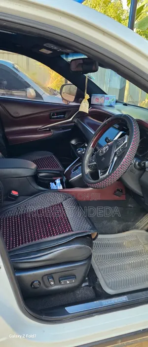 Toyota Harrier 2014 White