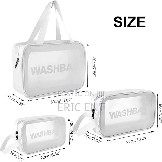 Waterproof Cosmetic/ Toiletry Portable /Wash Bag