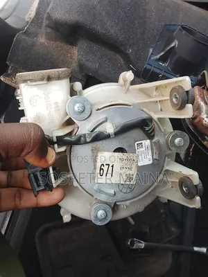Fun Battery Toyota Noah Hybrid
