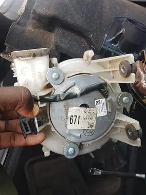 Fun Battery Toyota Noah Hybrid