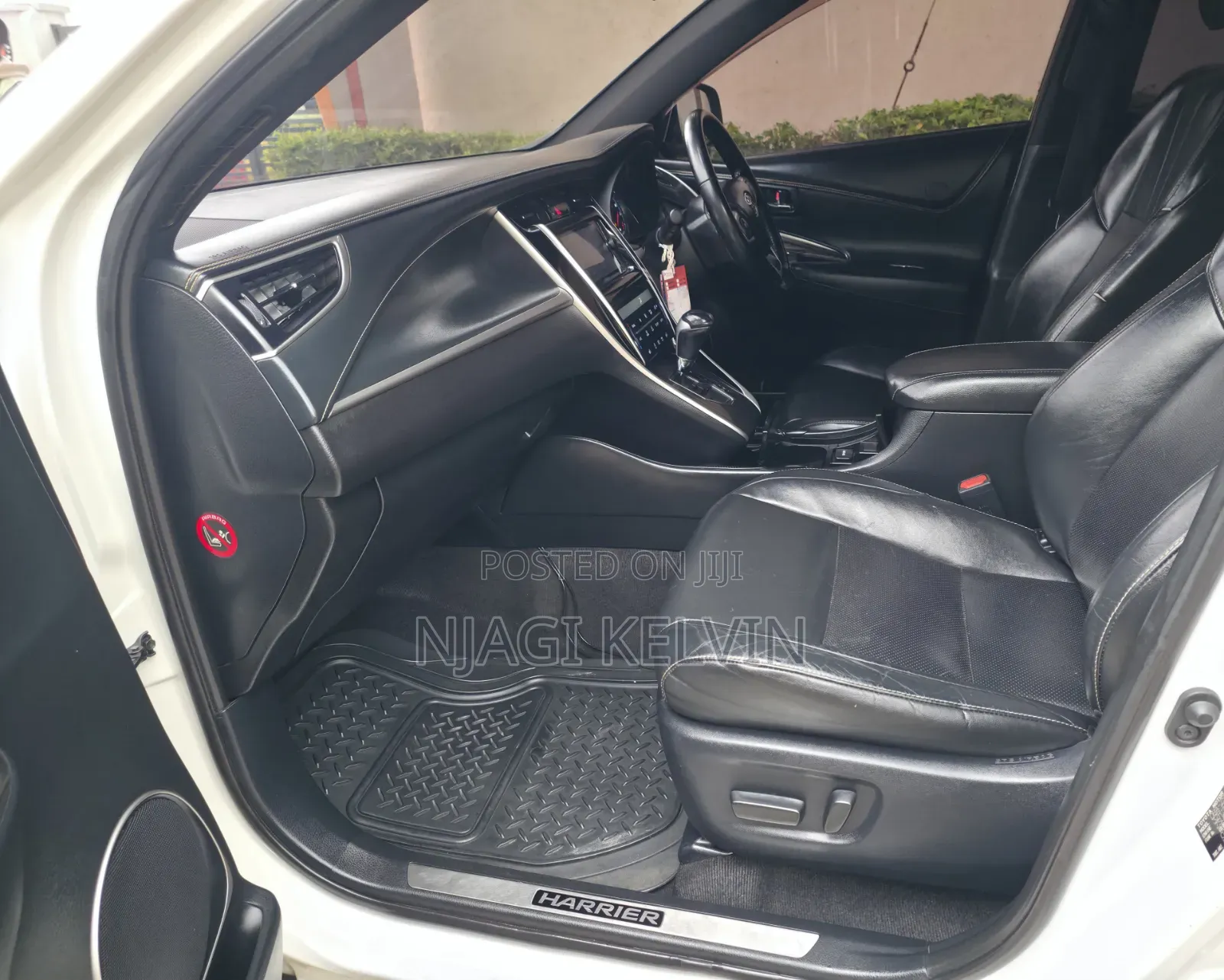 Toyota Harrier 2.0 2016 White