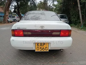 Toyota Sprinter 1999 White