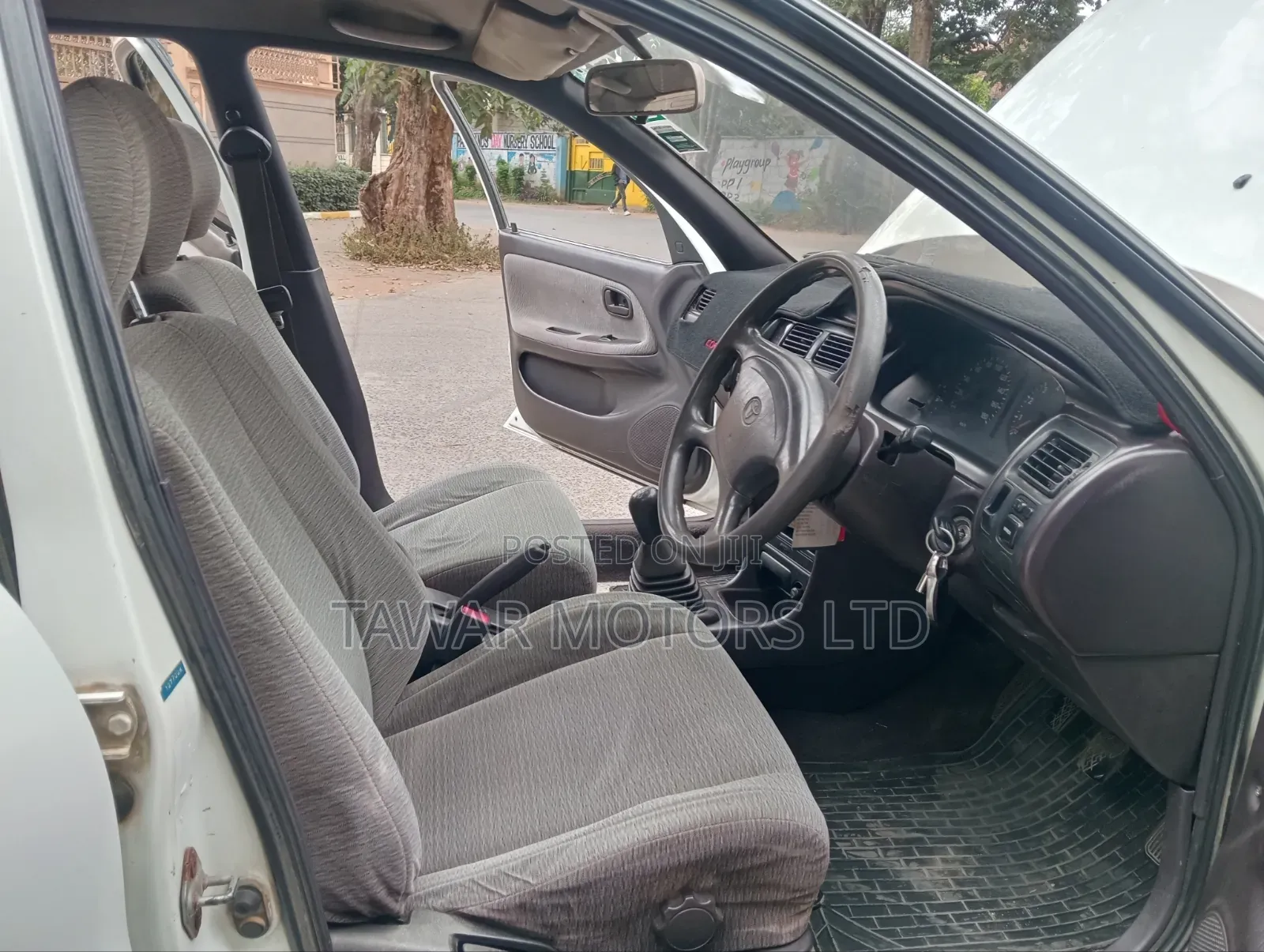 Toyota Sprinter 1999 White